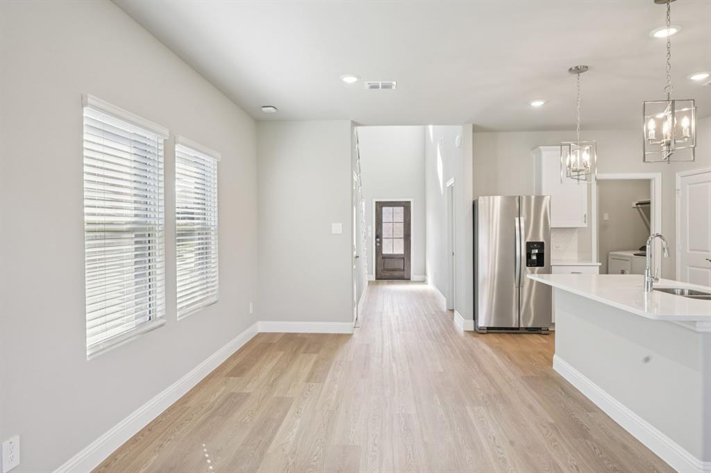 1637 Arches Road Anna, TX 75409 - Photo 7 of 28 Photo is not of the actual home, but is an inspirational photo of builder’s model home and may depict options, furnishings, and/or decorator features that are not included.