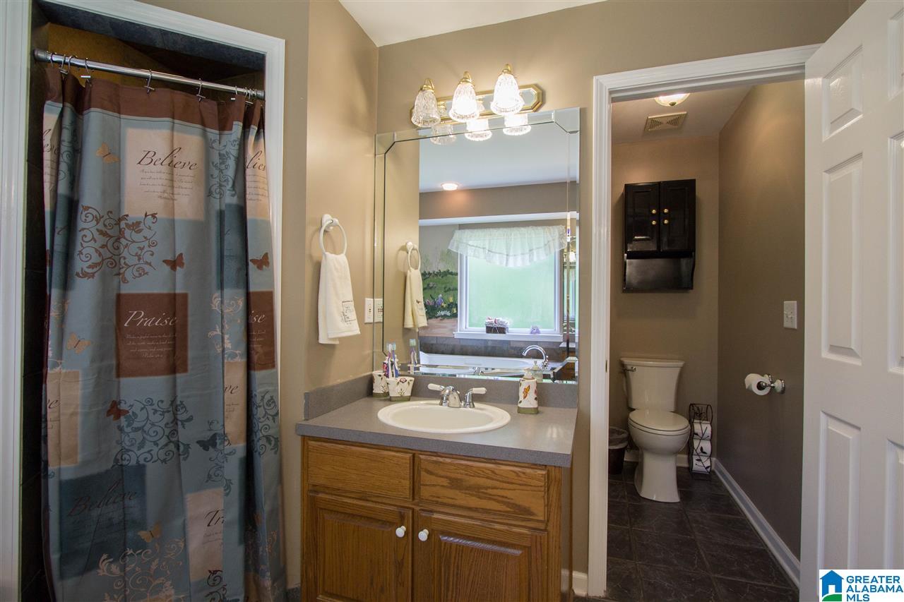 8445 Wade Road Warrior, AL 35180 - Photo 21 of 27