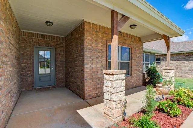 $375,000 | 12204 Jordan Avenue, Lubbock, TX 79423