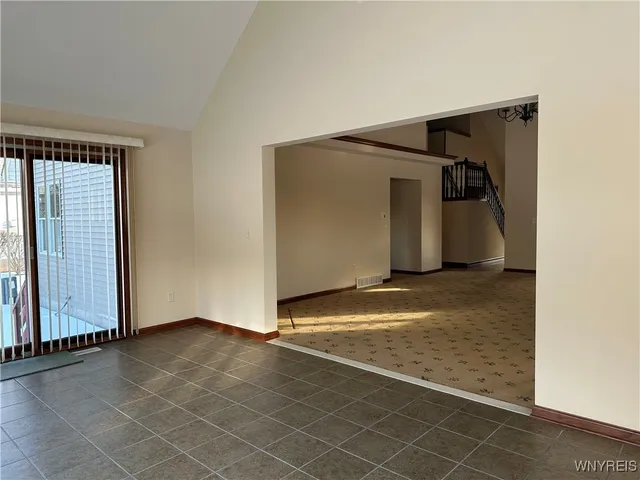 $3,550 | 8047 Laurel Park Lane, Clarence, NY 14051