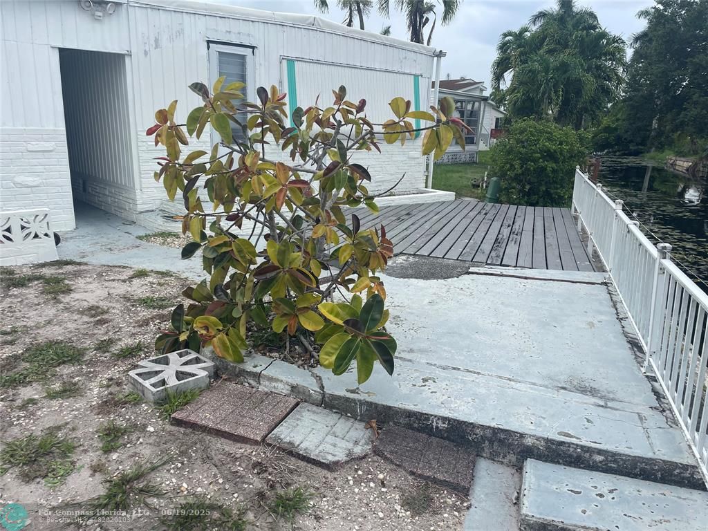 1888 Southwest 85th Avenue Davie, FL 33324 - Photo 17 of 18 a view of a entryway of the house