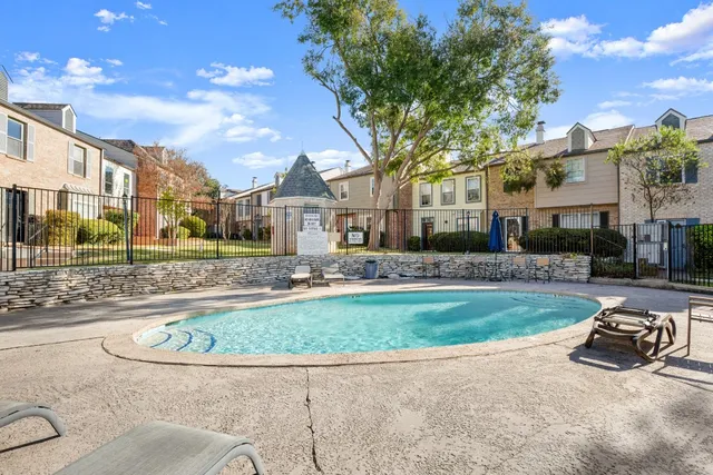 $399,999 | 6631 Valleyside Road, Austin, TX 78731