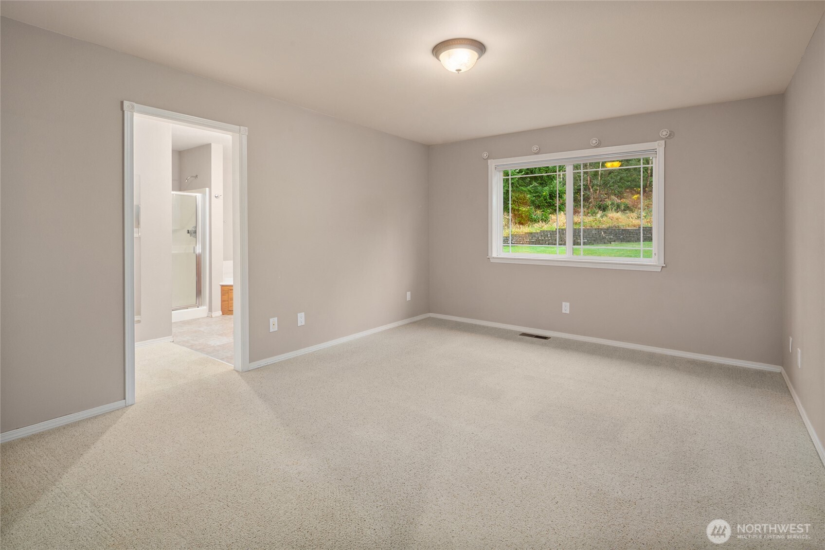 18663 Cascade Ridge Court Mount Vernon, WA 98274 - Photo 22 of 33 an empty room with a window