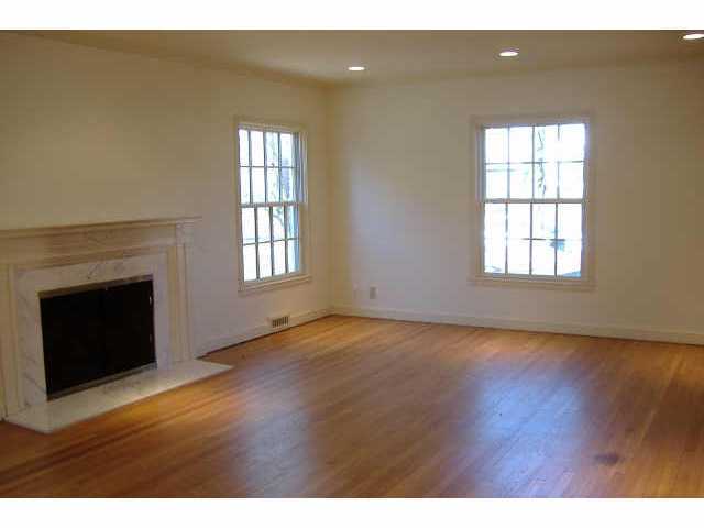 2625 Bryden Road Columbus, OH 43209 - Photo 2 of 5