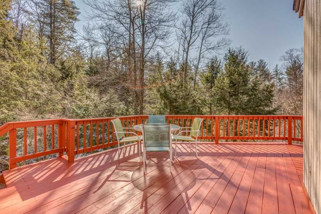 32 Boston Post Road Amherst, NH 03031 - Photo 33 of 40