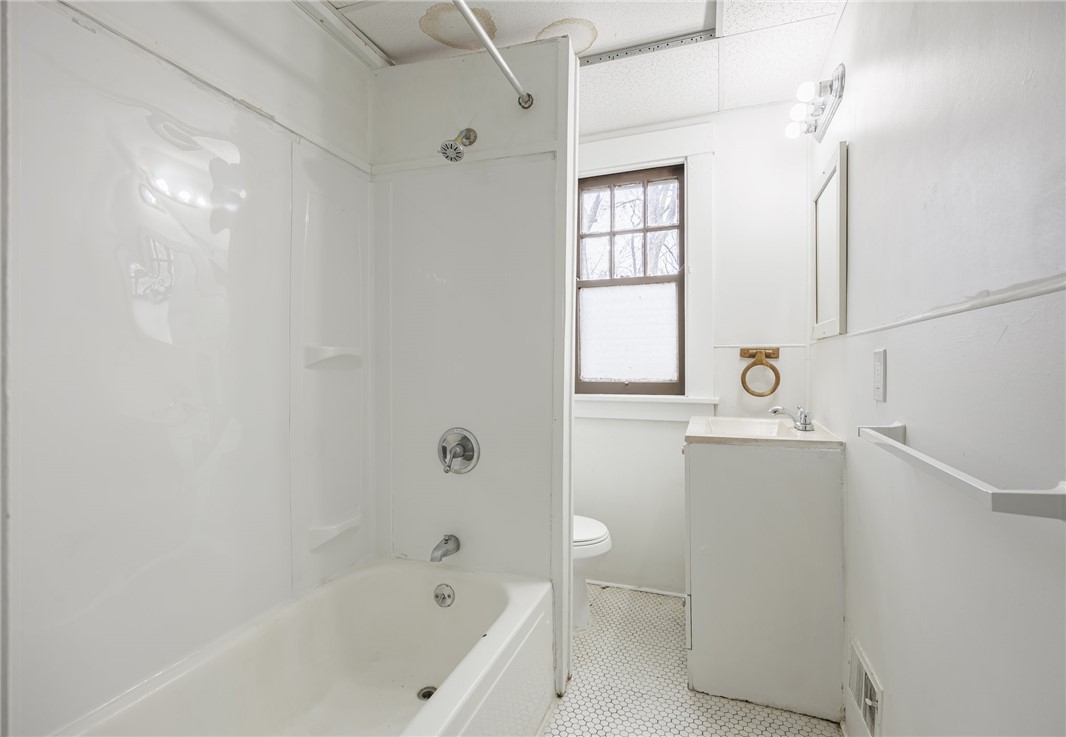 1737-1739 St Paul Street Rochester, NY 14621 - Photo 12 of 18