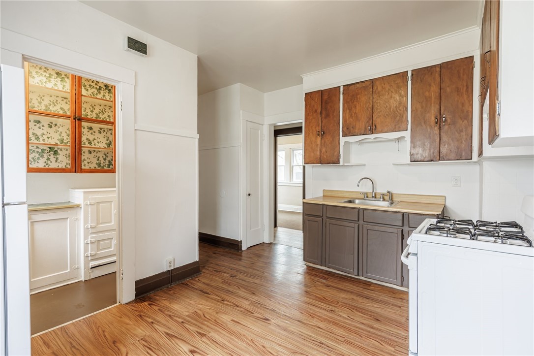 1737-1739 St Paul Street Rochester, NY 14621 - Photo 9 of 18