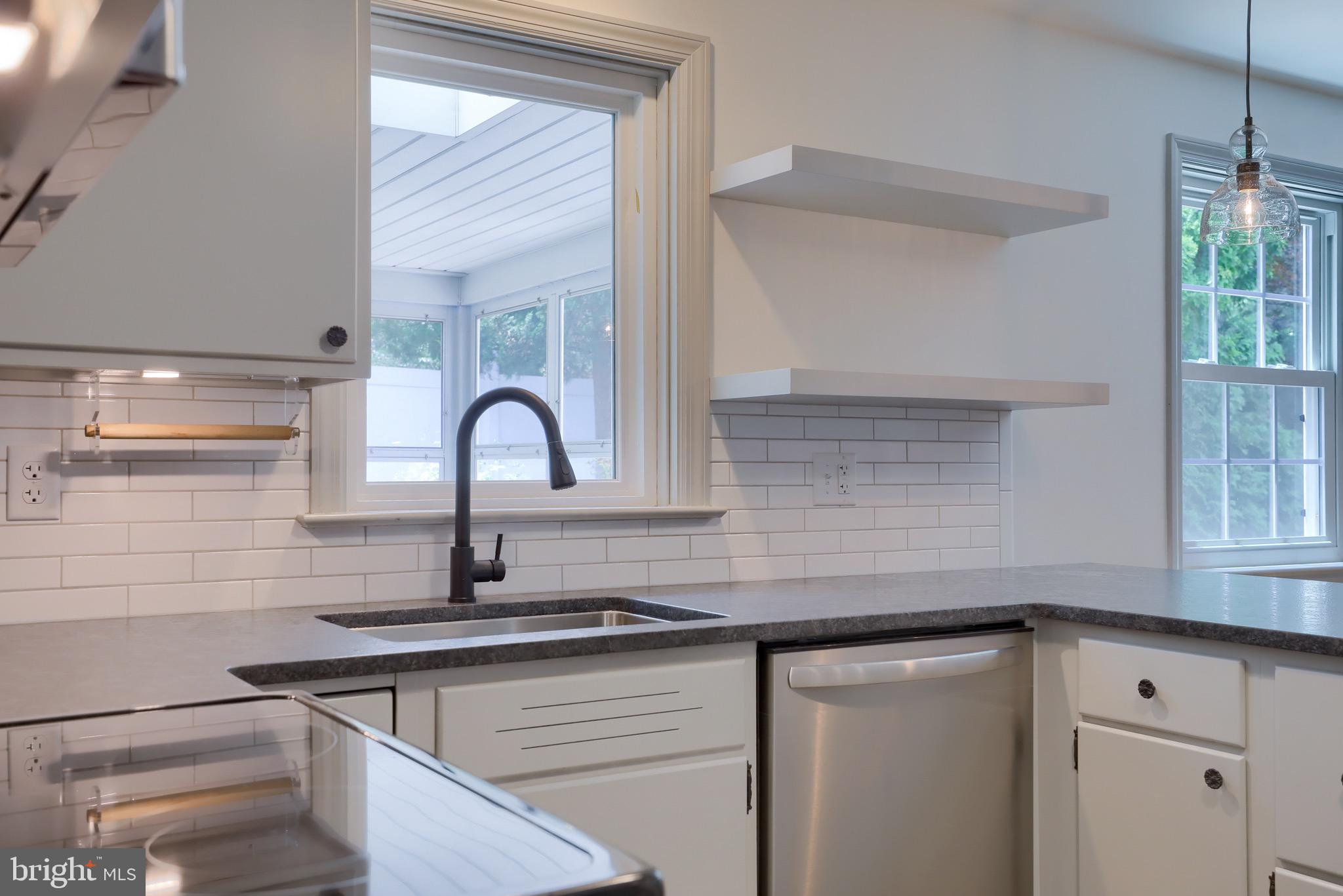 1110 Richmond Road Lancaster, PA 17603 - Photo 16 of 43 Open Shelving
