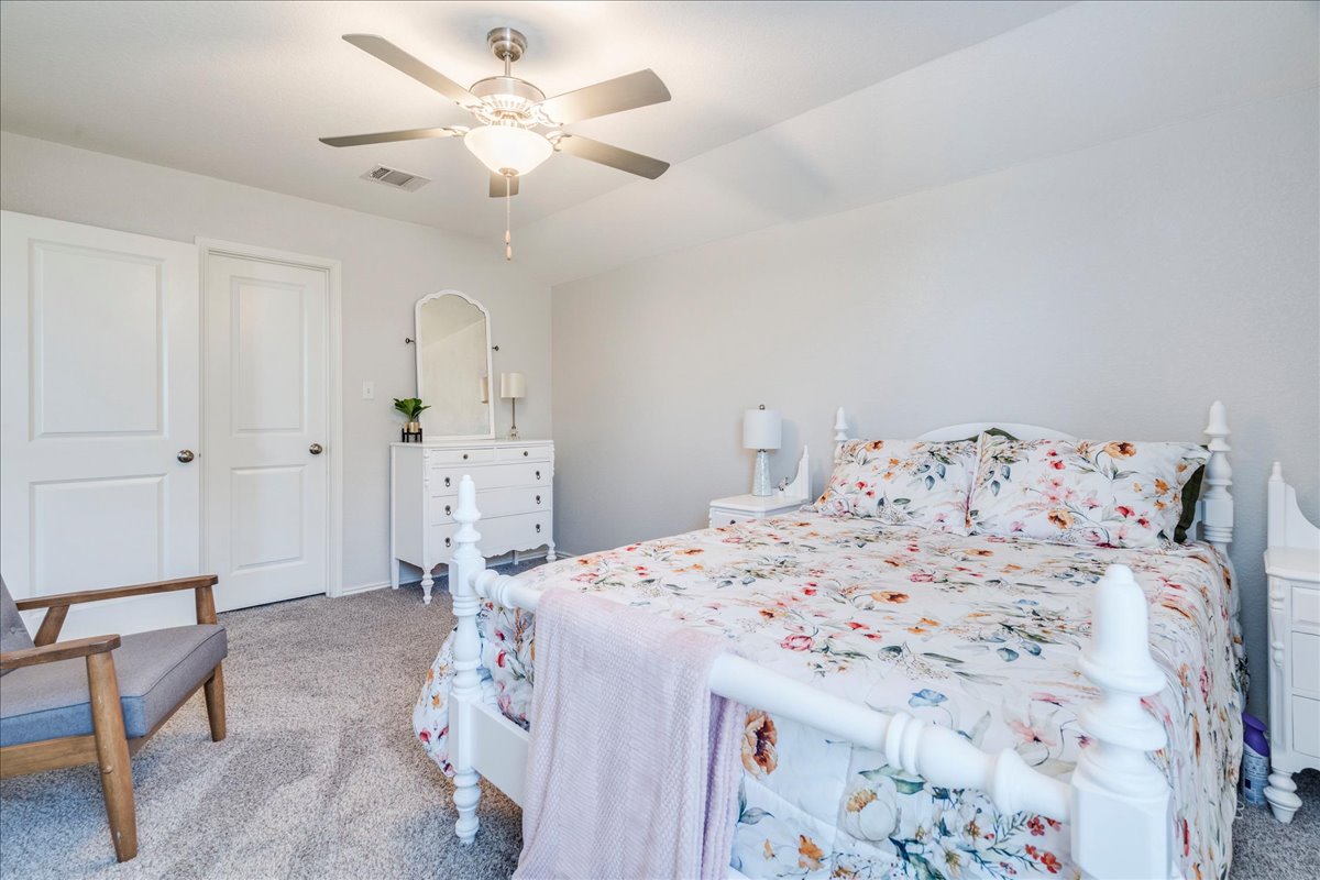 358 Jasper Trail Buda, TX 78610 - Photo 24 of 35
