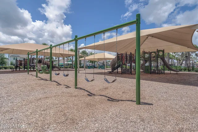 $1,200,000 | 695 Palm Crest Drive, Ponte Vedra, FL 32081