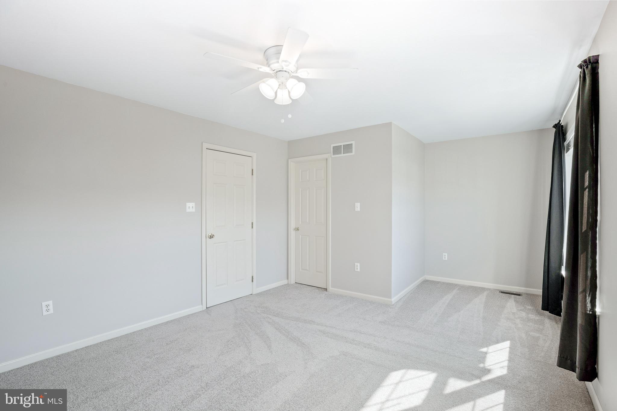 13 Wicklow Road Bear, DE 19701 - Photo 27 of 38 Walk-in Closet