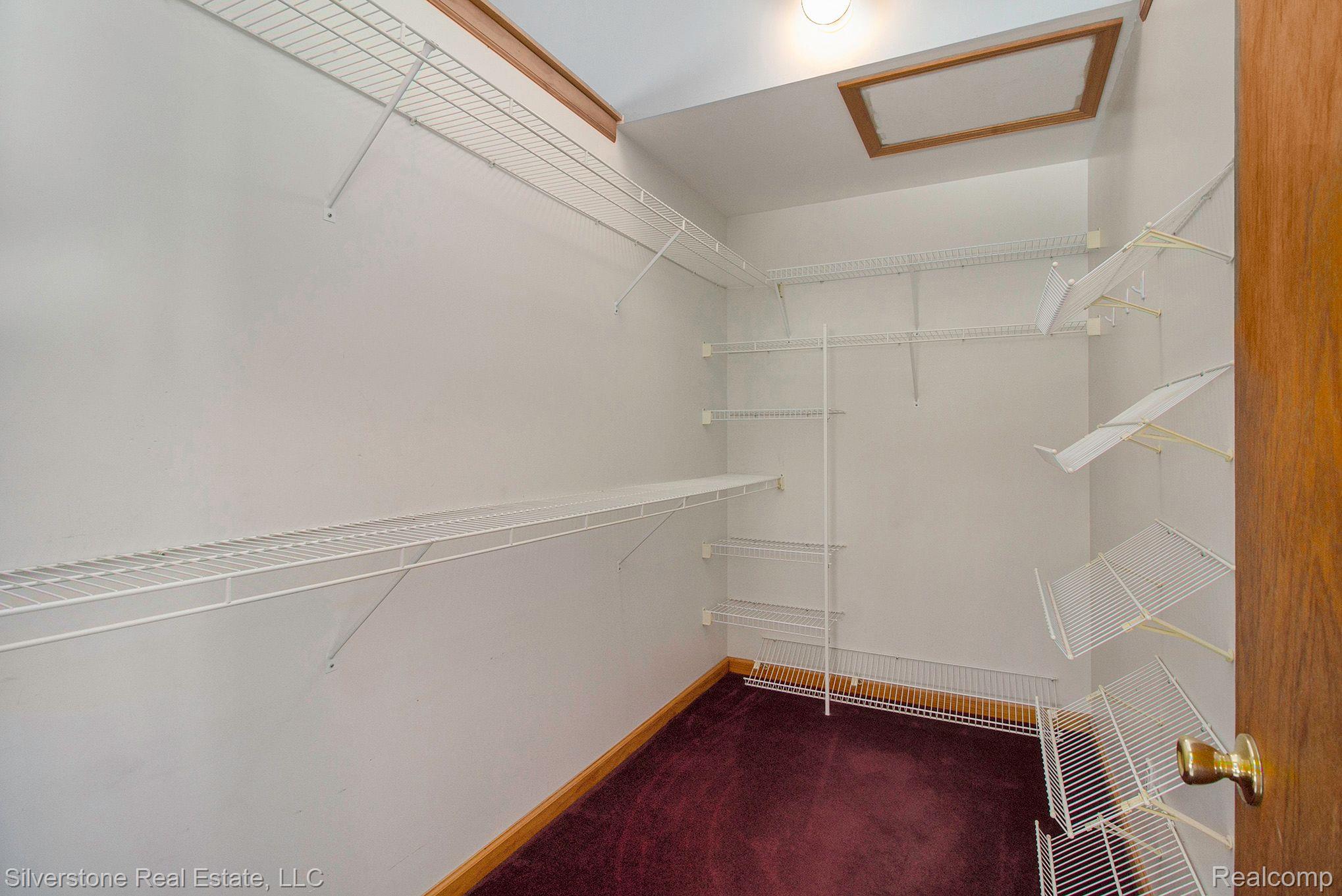 5139 East Clyde Road Howell, MI 48855 - Photo 18 of 28 Gallery Image 18