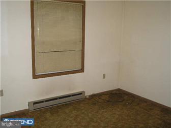 234 Hayes Mill Road Atco, NJ 08004 - Photo 5 of 7 Gallery Image 5