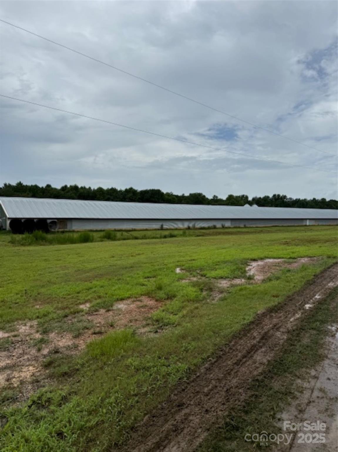 73 Rd Ellerbe Nc 28338 Road Ellerbe, NC 28338 - Photo 2 of 7 a view of an ocean and beach
