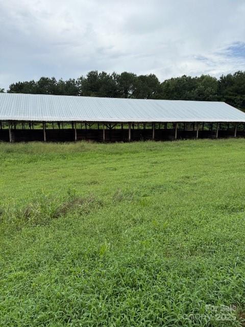 73 Rd Ellerbe Nc 28338 Road Ellerbe, NC 28338 - Photo 4 of 7 a view of a lush green field