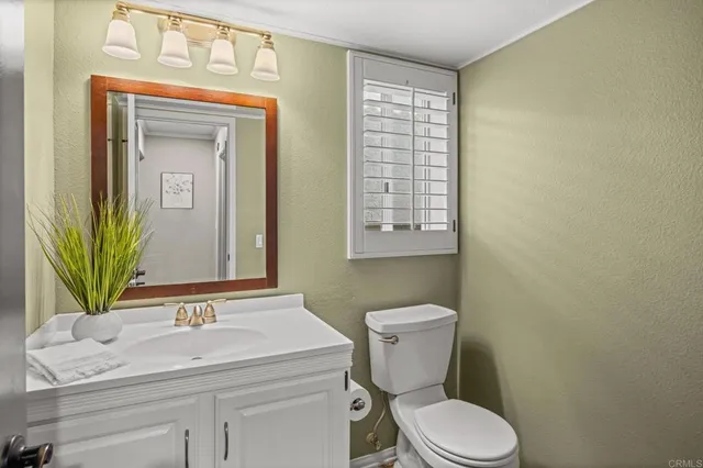 $1,399,000 | 7083 Zubaron Lane, Carlsbad, CA 92009