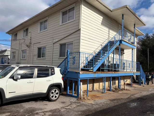 $525,000 | 1007 South Lincoln Park Drive, Evansville, IN 47714