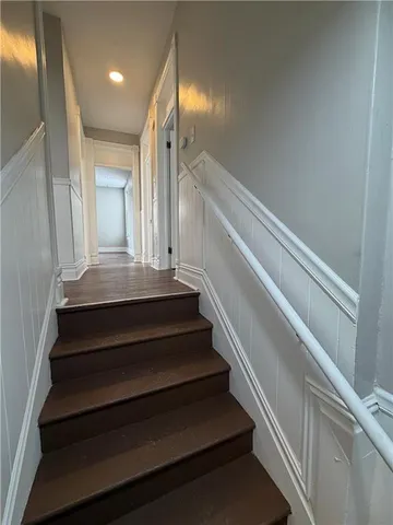 $975 | 306 East Wallace Avenue, New Castle, PA 16101