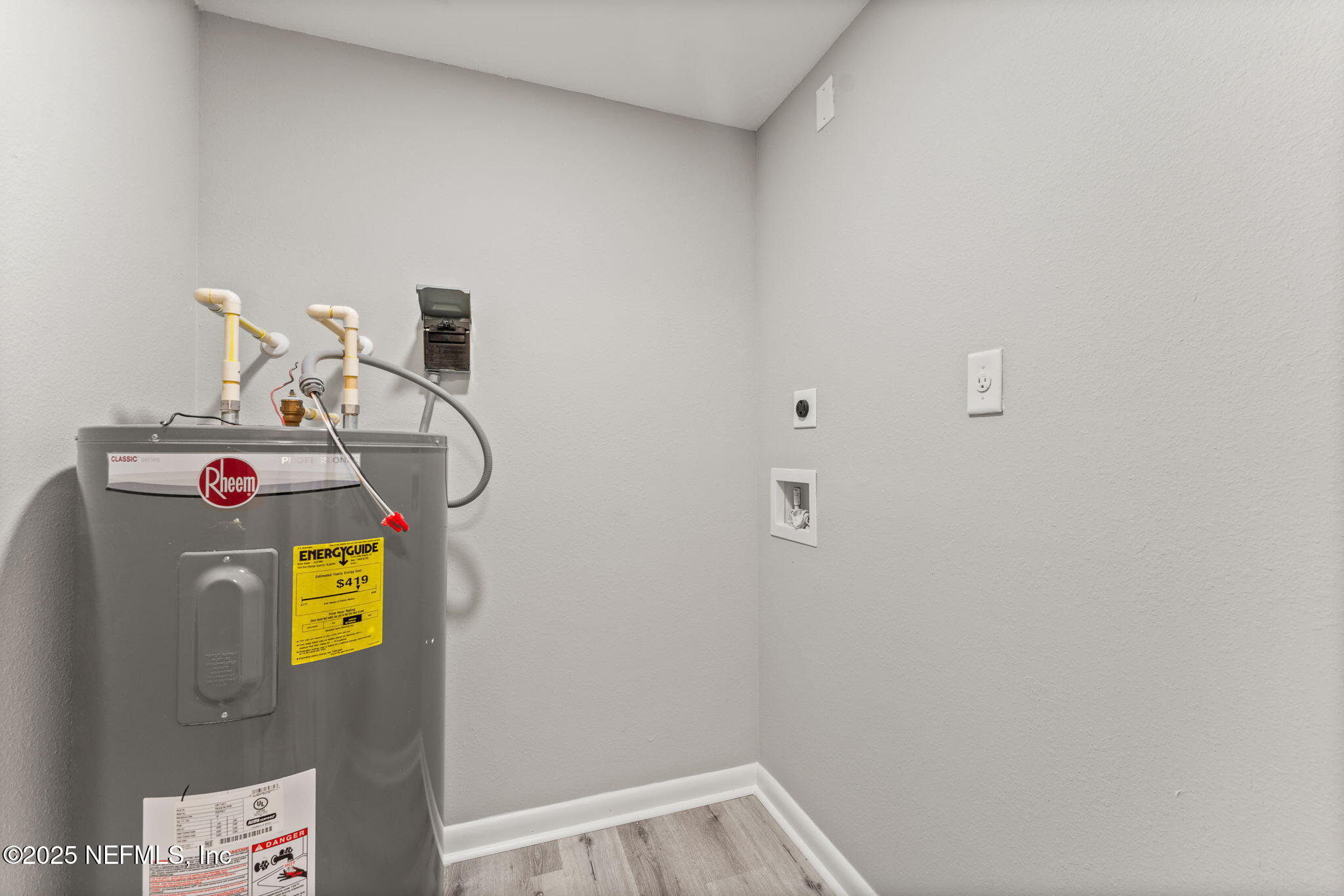 4924 Vermont Road Jacksonville, FL 32209 - Photo 16 of 19 a view of storage and utility room