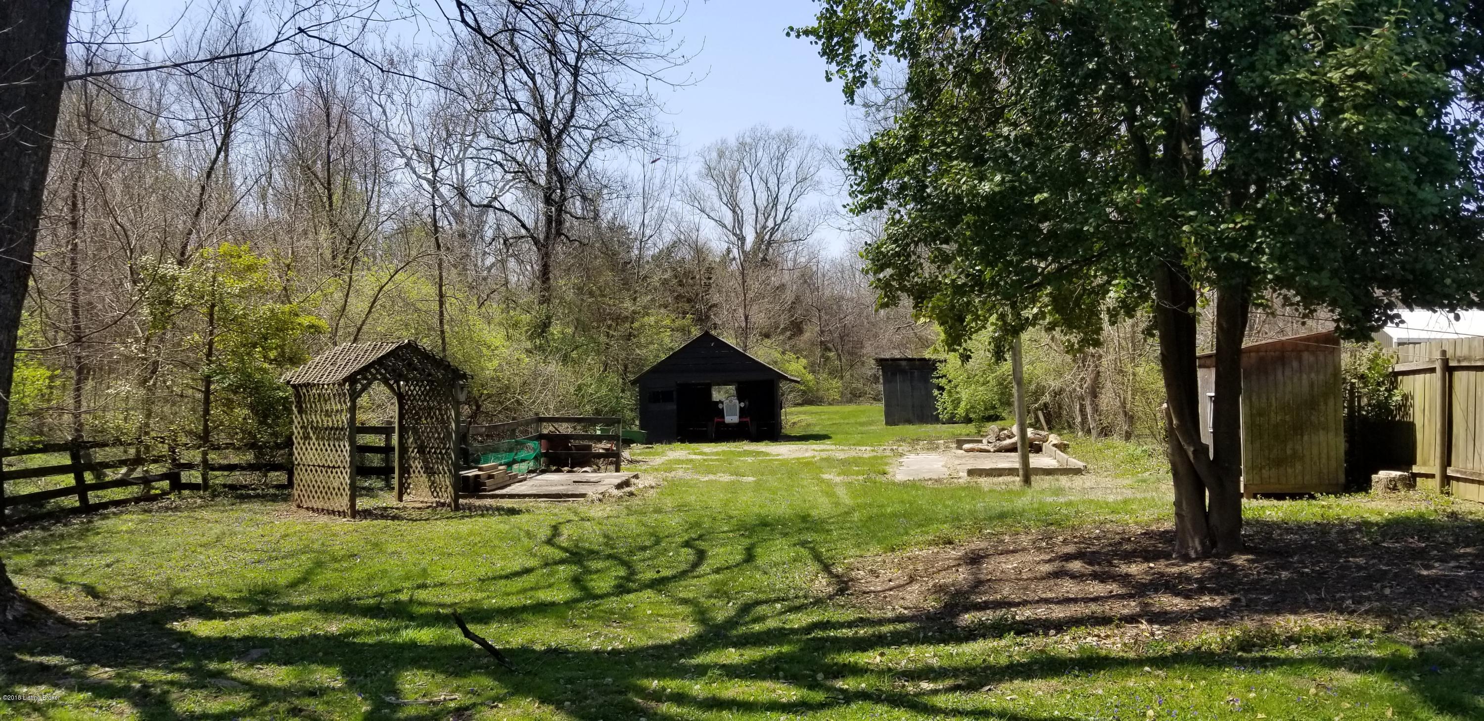 8906 Old Bates Road Louisville, KY 40228 - Photo 29 of 35 Pic 29 Old Bates