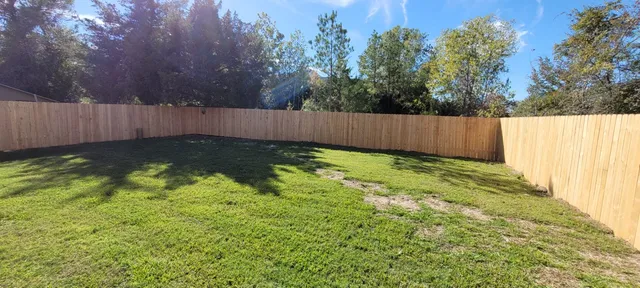 $2,100 | 419 Lazy Lane, Montgomery, TX 77356