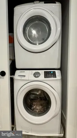 $2,000 | 1016 17th Place Northeast, Unit 301, Washington, DC 20002