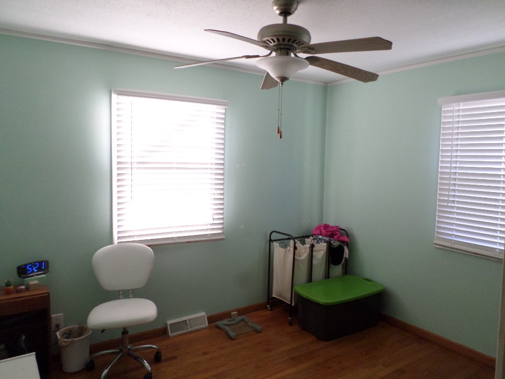 1300 Washington Street Rochester, IN 46975 - Photo 8 of 16