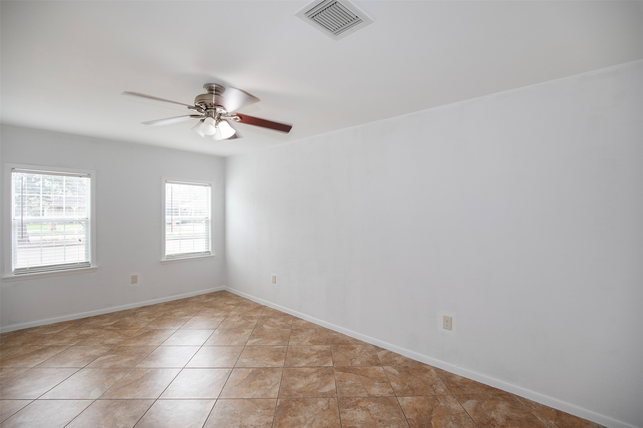 5535 Allendale Road Houston, TX 77017 - Photo 13 of 29 a view of an empty room with a window