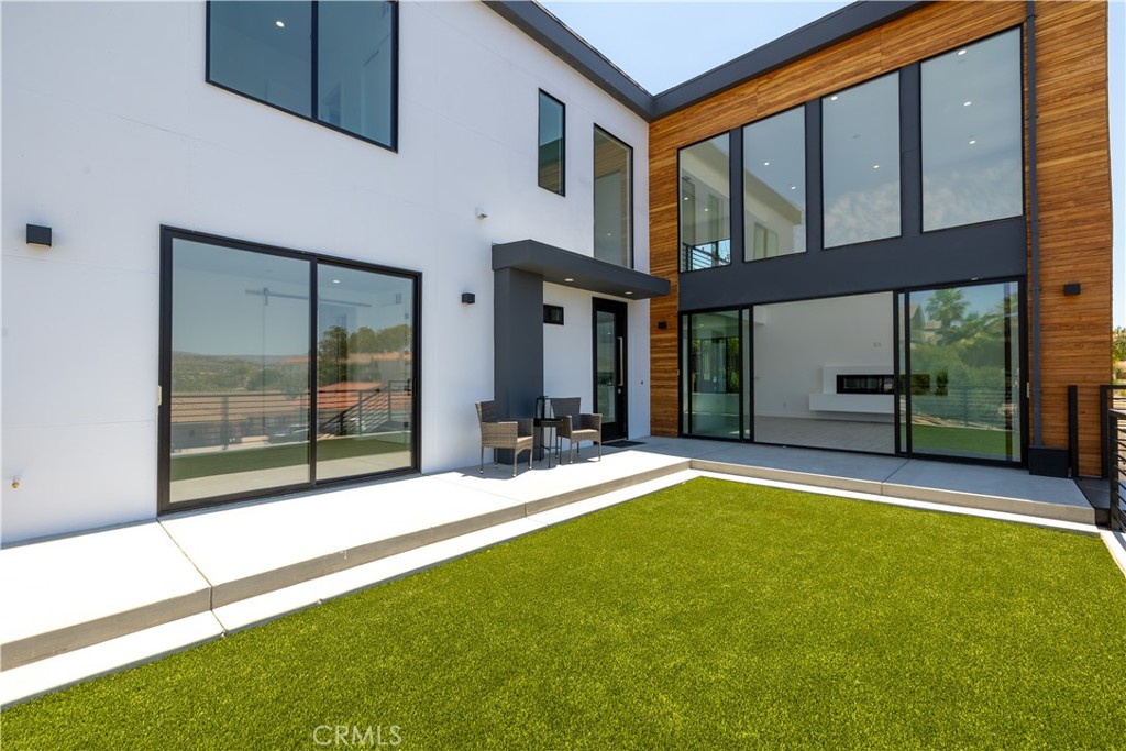 28896 Vacation Drive Canyon Lake, CA 92587 - Photo 26 of 39 Already plumbed for a nice spool!