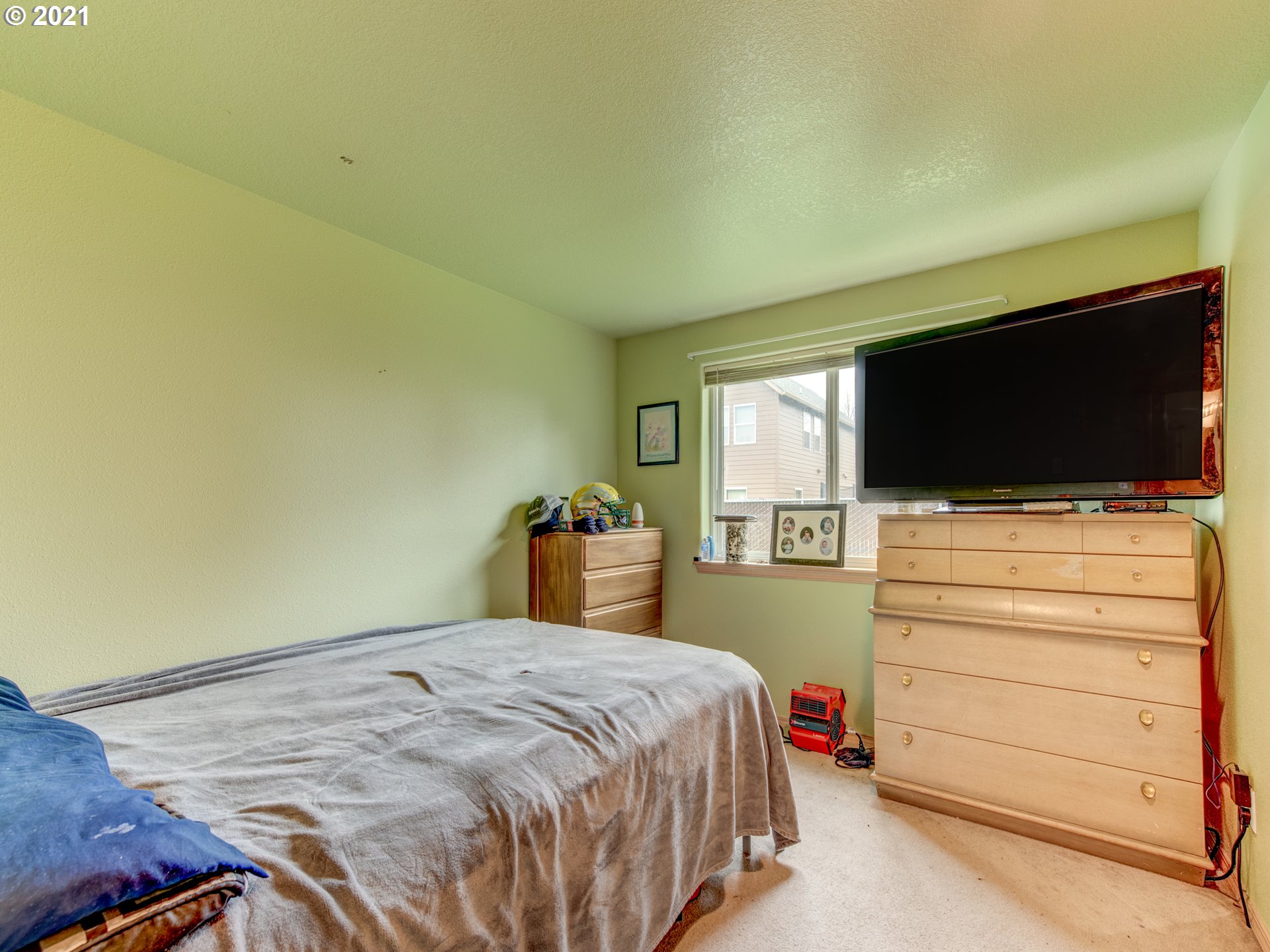 4132 Forsythia Street Springfield, OR 97478 - Photo 13 of 19