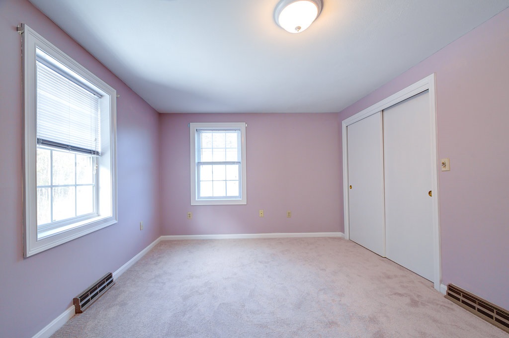7 Meadow Road Windham, NH 03087 - Photo 22 of 32