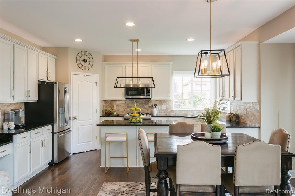 27616 Harrington Way Novi, MI 48374 - Photo 22 of 48