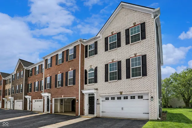 $364,890 | 5926 Juna Avenue, Plainfield, IN 46168