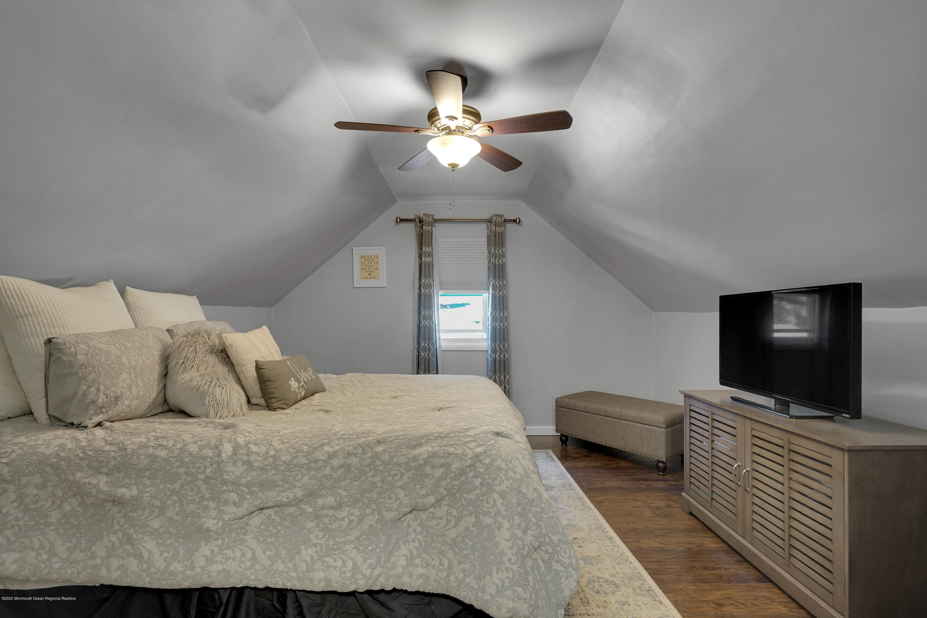 514 Couse Road Neptune Township, NJ 07753 - Photo 8 of 30 DSC09645