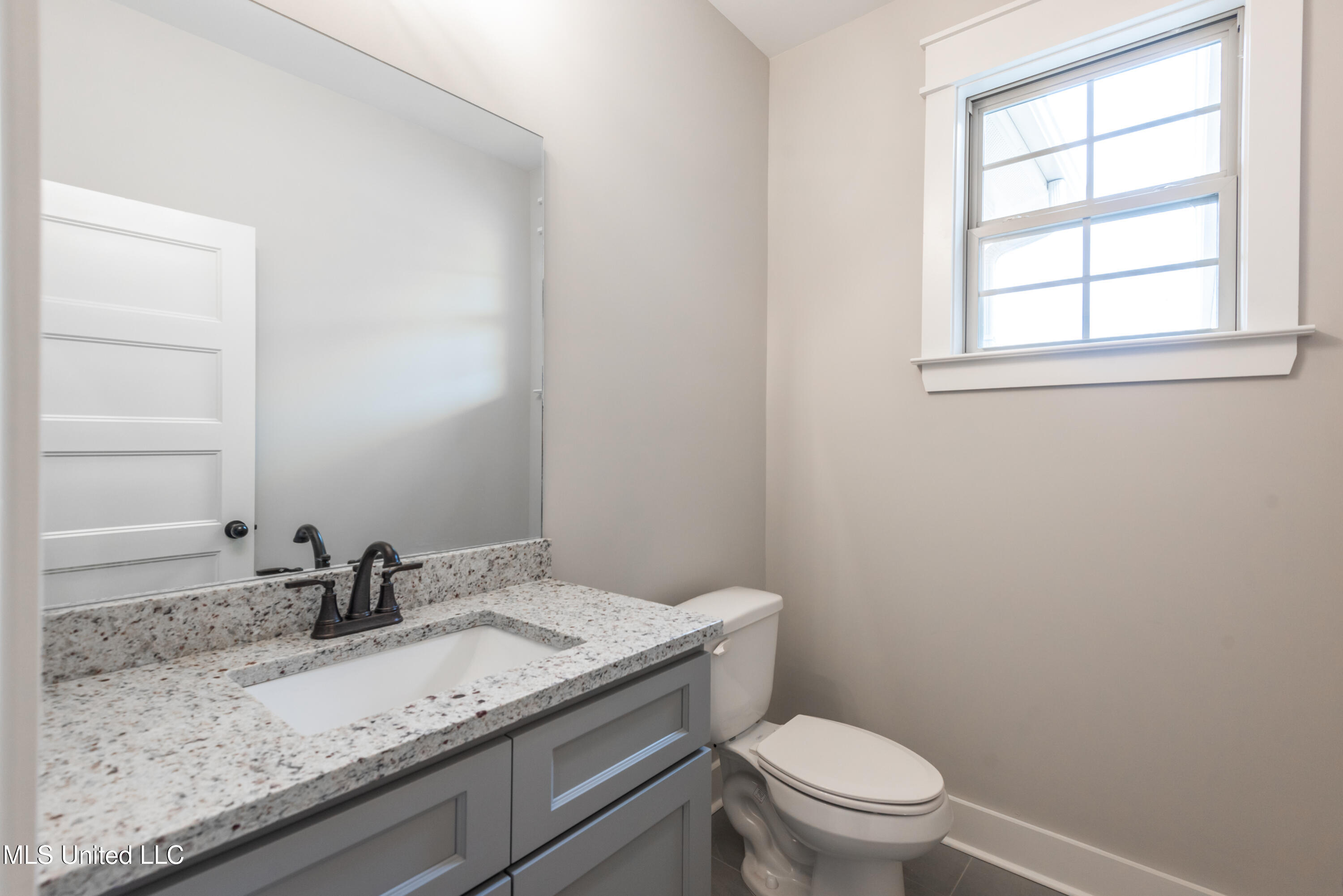 1479 Ashtons Lane Hernando, MS 38632 - Photo 18 of 31 DSC_4231