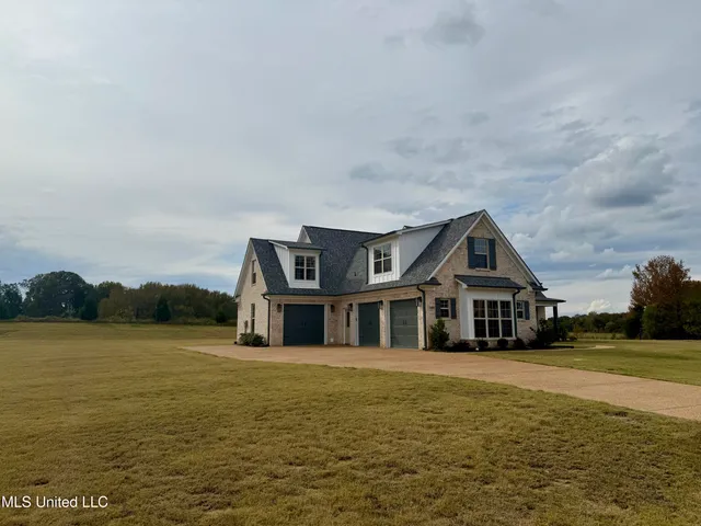$569,900 | 1479 Ashtons Lane, Hernando, MS 38632
