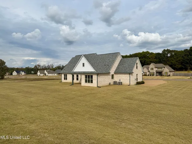 $569,900 | 1479 Ashtons Lane, Hernando, MS 38632