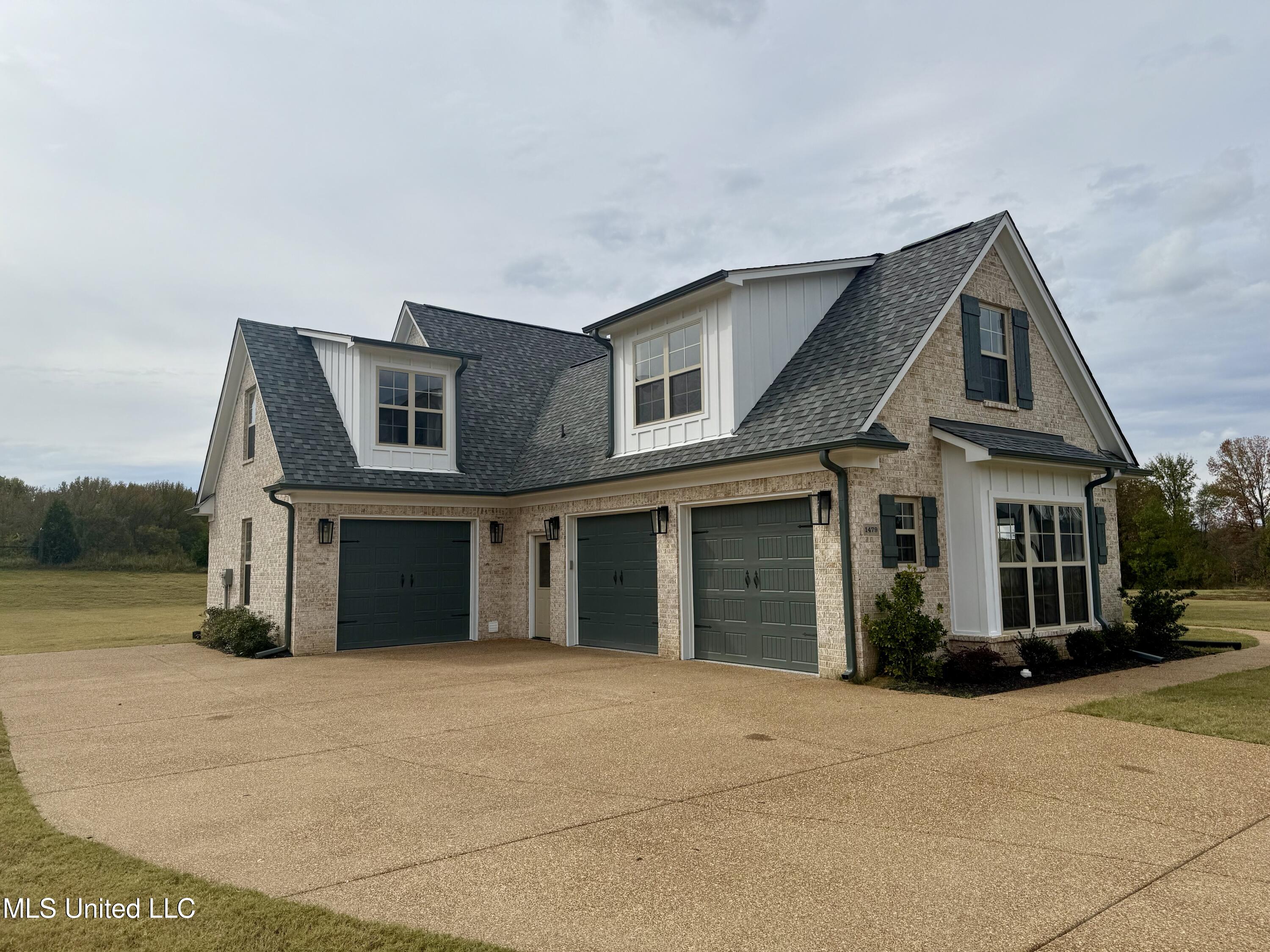 1479 Ashtons Lane Hernando, MS 38632 - Photo 4 of 31 IMG_5598