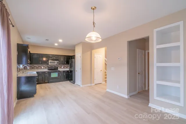 $2,300 | 11239 Palomar Mountain Drive, Charlotte, NC 28278