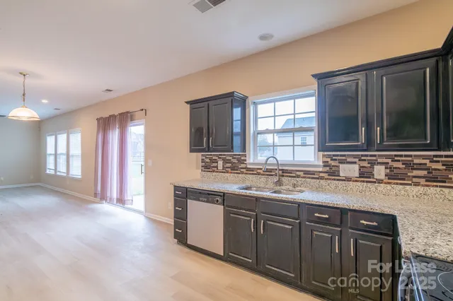 $2,300 | 11239 Palomar Mountain Drive, Charlotte, NC 28278