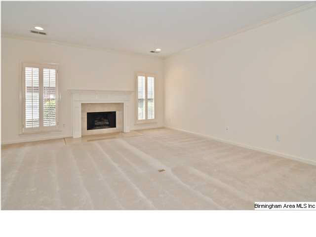 1107 Berwick Road Hoover, AL 35242 - Photo 4 of 32