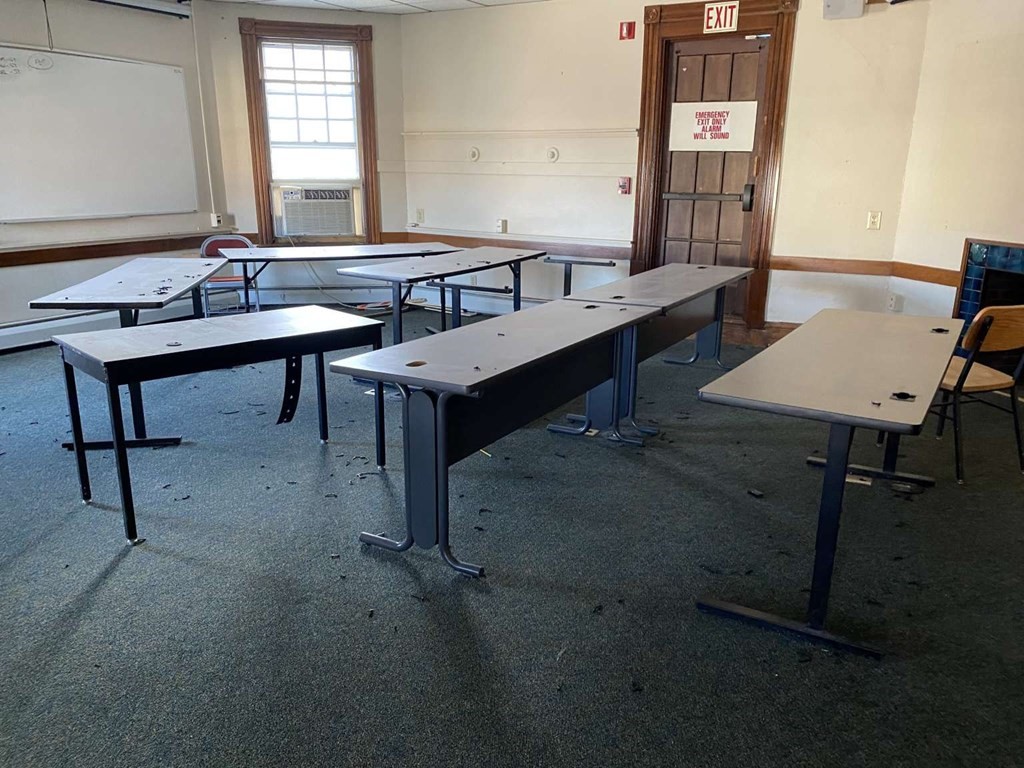 45 Cedar Street Worcester, MA 01609 - Photo 5 of 19