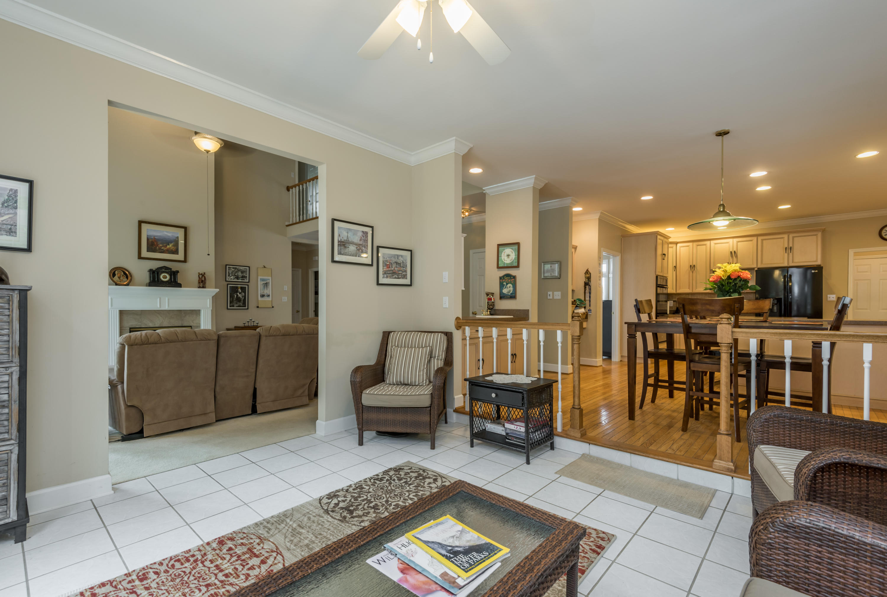 313 Shadowfax Road Knoxville, TN 37934 - Photo 14 of 37 SITTING ROOM