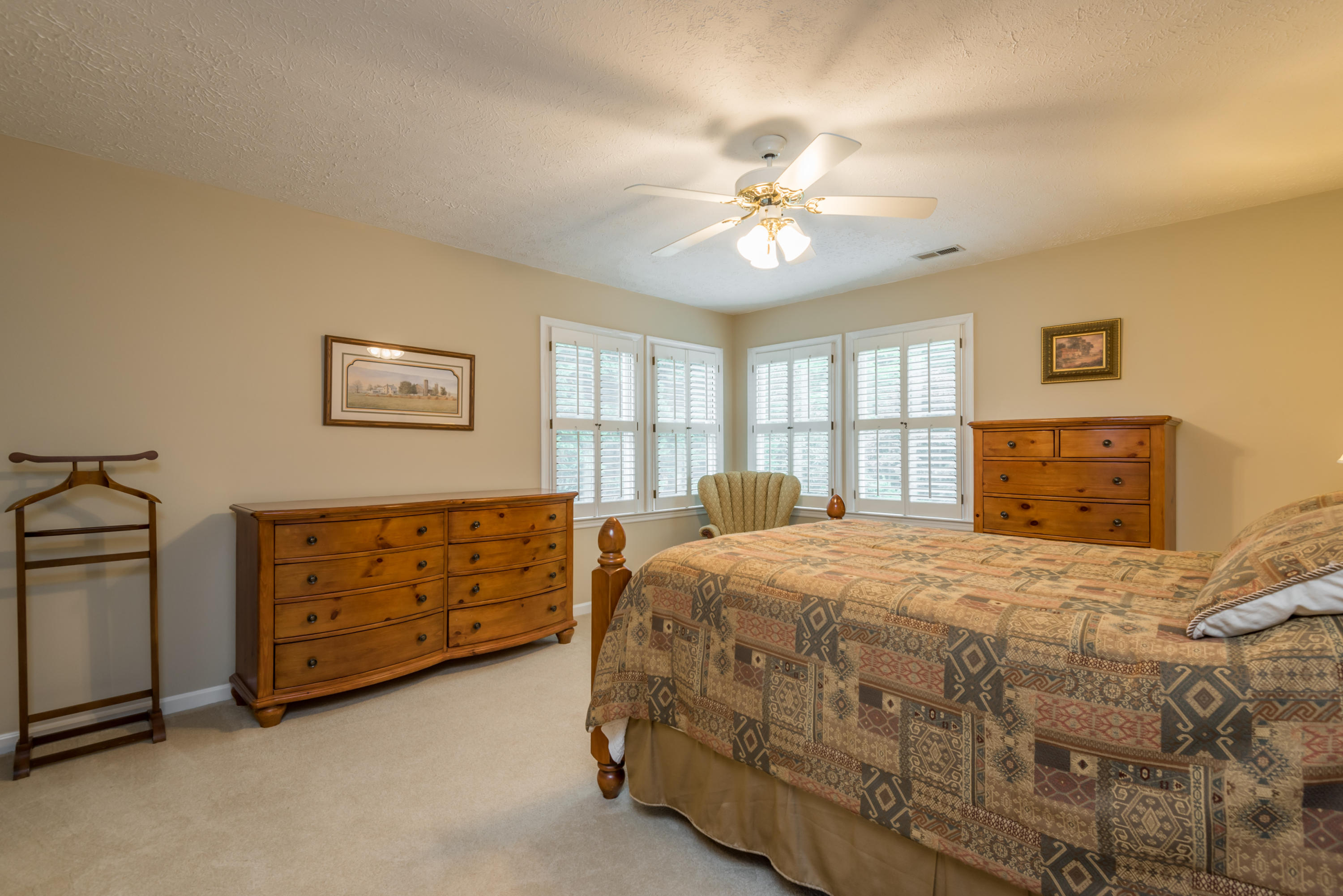 313 Shadowfax Road Knoxville, TN 37934 - Photo 28 of 37 UPSTAIRS BEDROOM 1