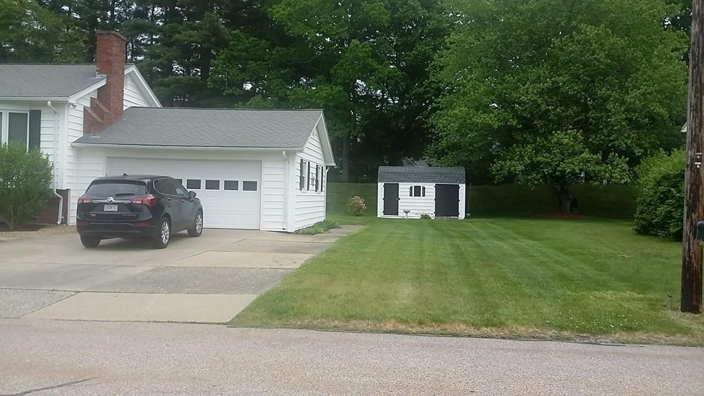14 Vincent Road Grafton, MA 01536 - Photo 3 of 37 Gallery Image 3