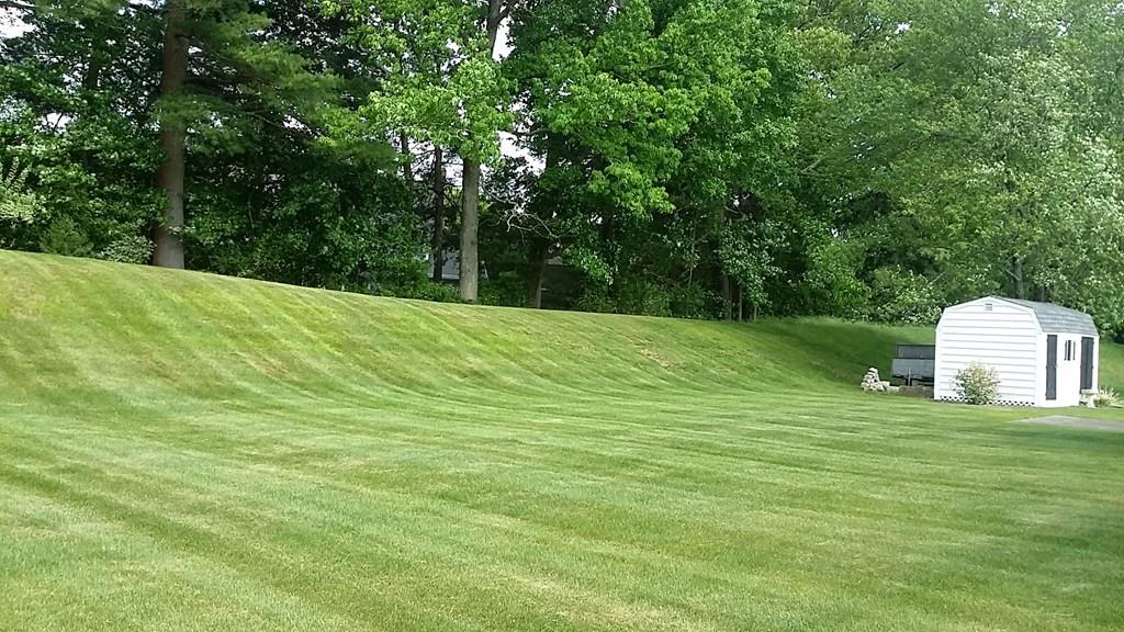 14 Vincent Road Grafton, MA 01536 - Photo 8 of 37 Gallery Image 8