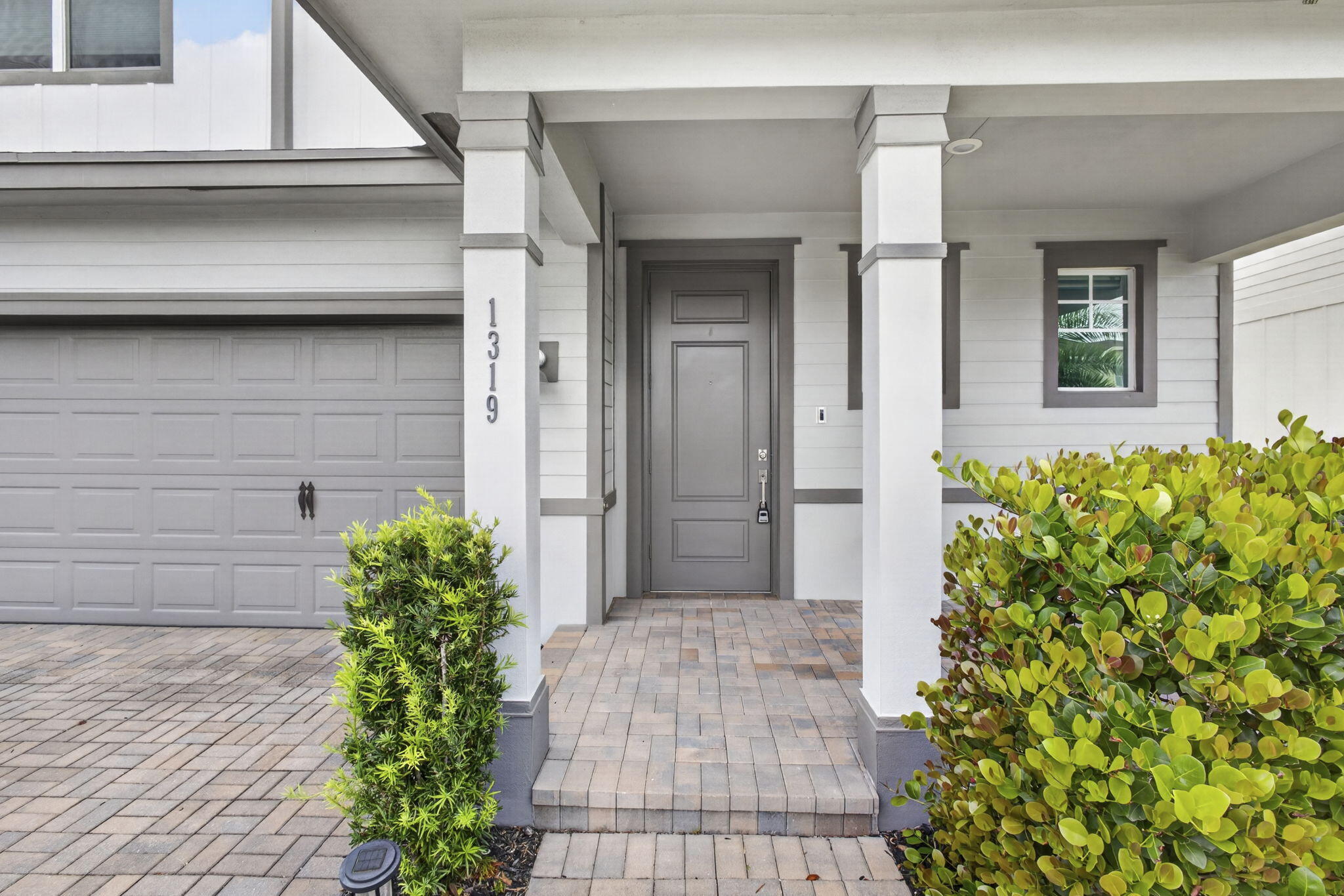 1319 Arrowhead Point Road Loxahatchee, FL 33470 - Photo 2 of 46 96-web-or-mls-BS1A7346