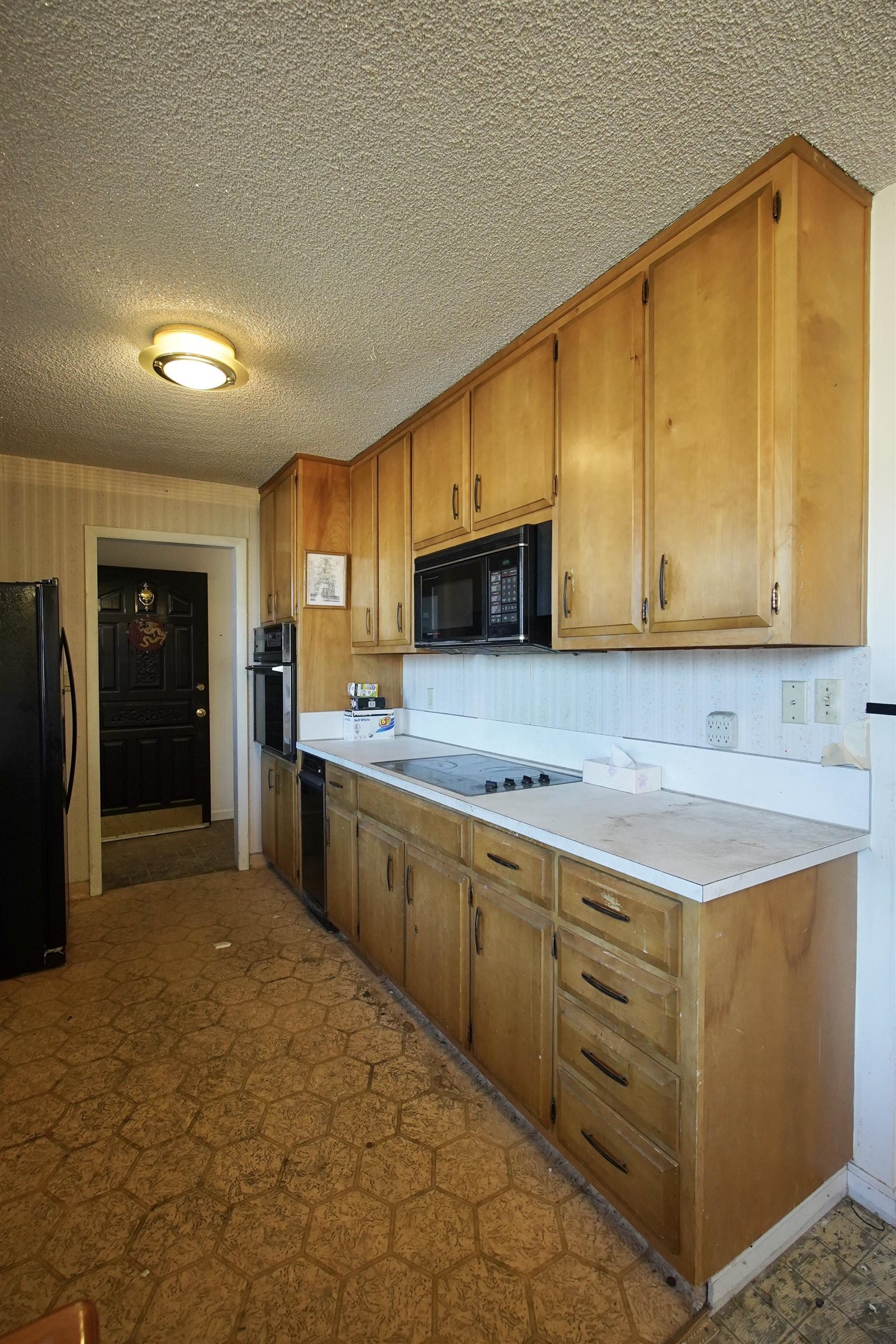 2960 Ridgecrest Drive Casper, WY 82604 - Photo 6 of 43