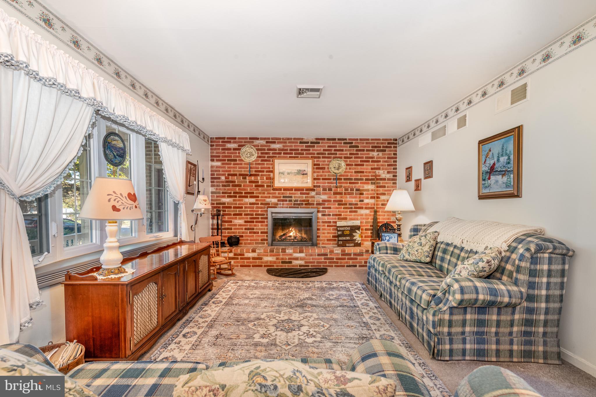 2208 Circle Road Carlisle, PA 17013 - Photo 5 of 27 Gallery Image 5