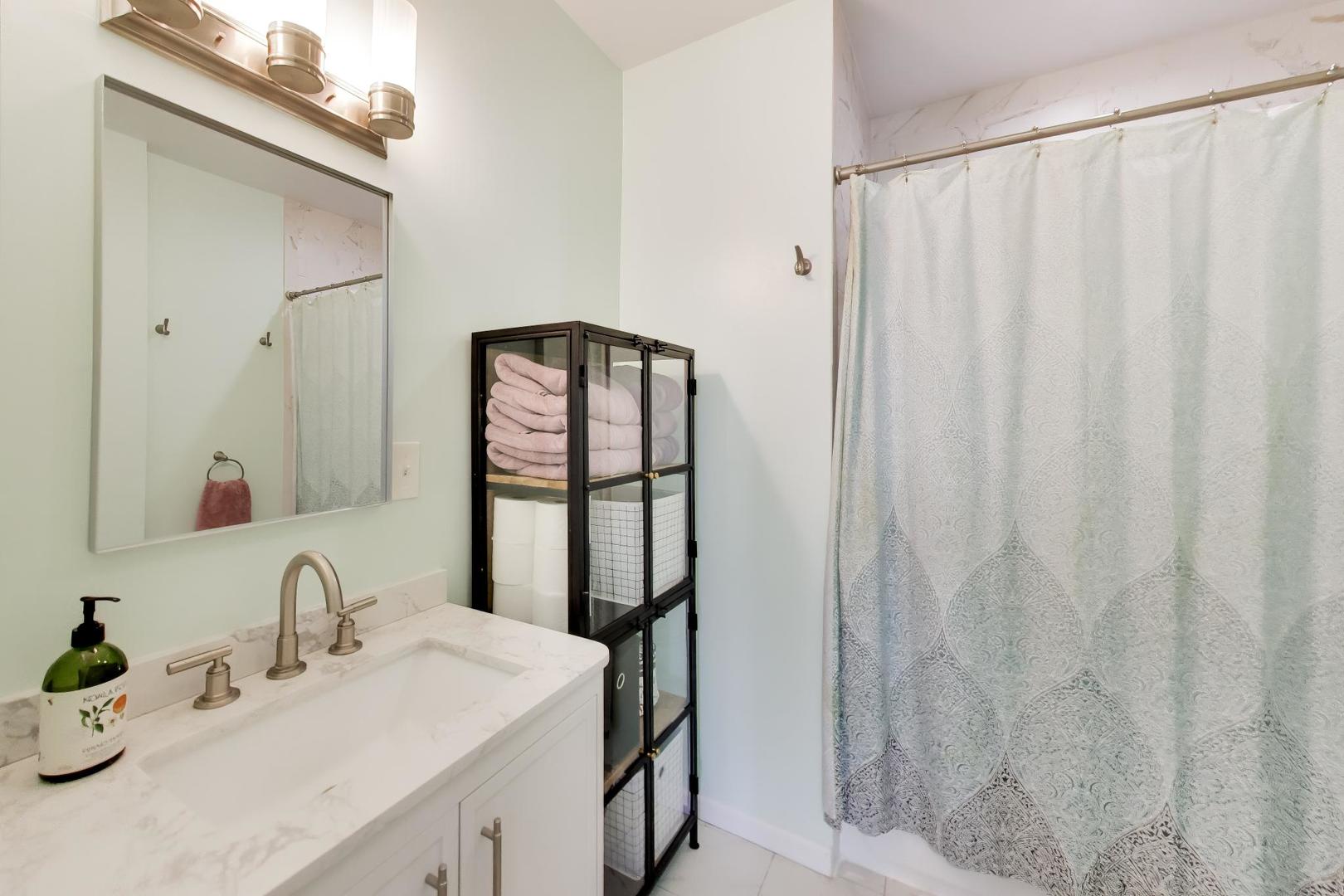 1953 West Foster Avenue, Unit 1 Chicago, IL 60640 - Photo 26 of 50